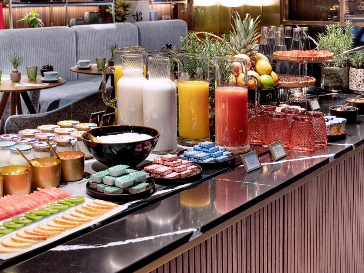 Maison Colbert Member Of Melia Collection Notre-Dame Paris Bagian luar foto